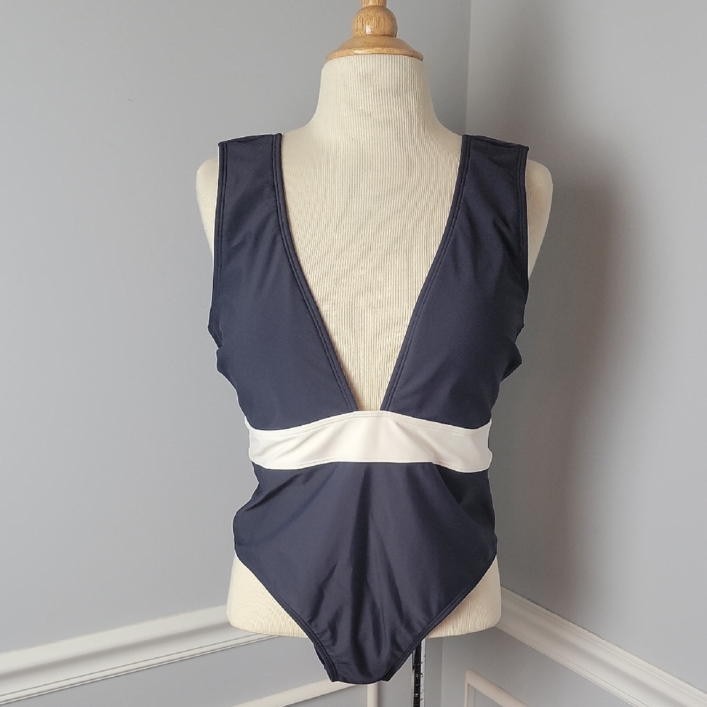 CUPSHE Navy Blue Cream Plunge Neckline Glam One Piece Pool Beach Swimsuit XL NEW